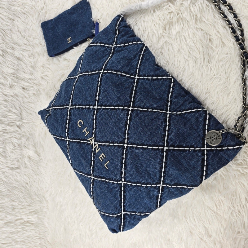 Ch**el hobo 22 bags